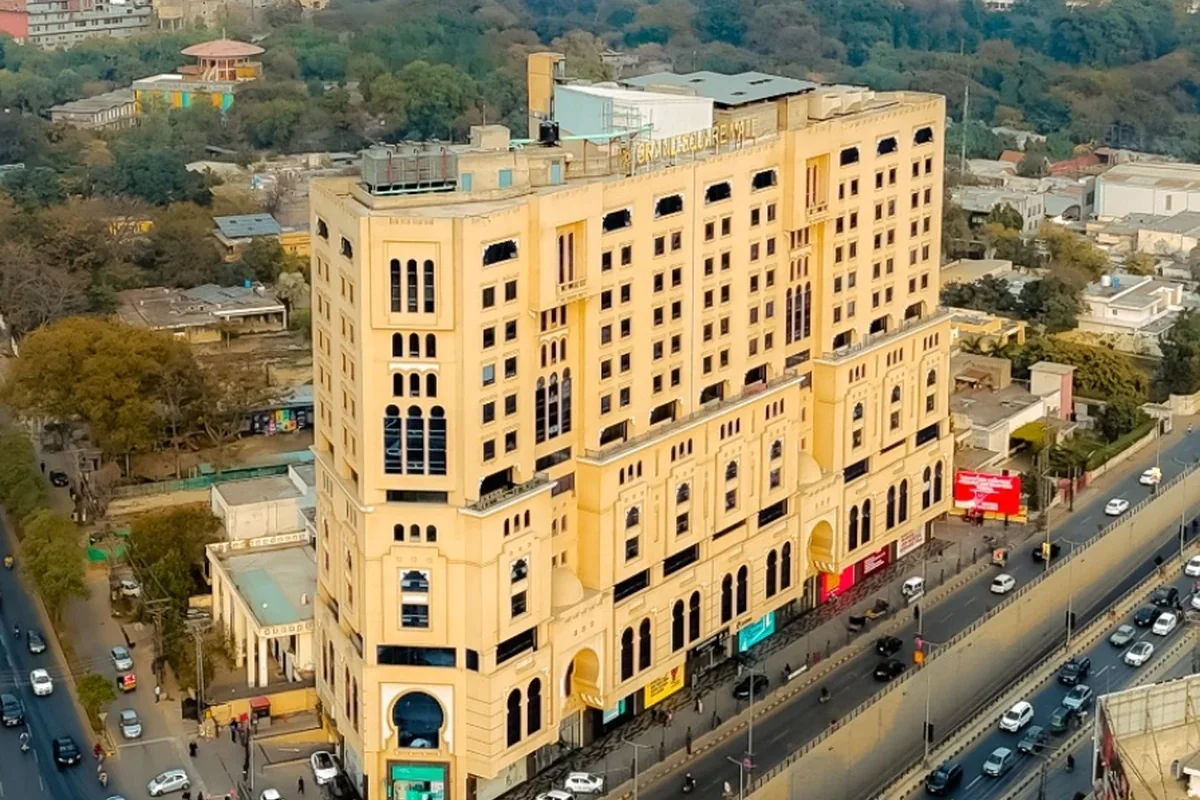 Grand Square Mall exterior