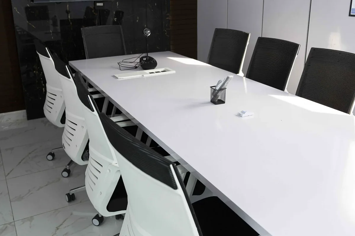 Office space at Grand Square Mall, Gulberg III