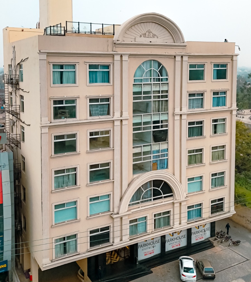 ParkHouse Apartments